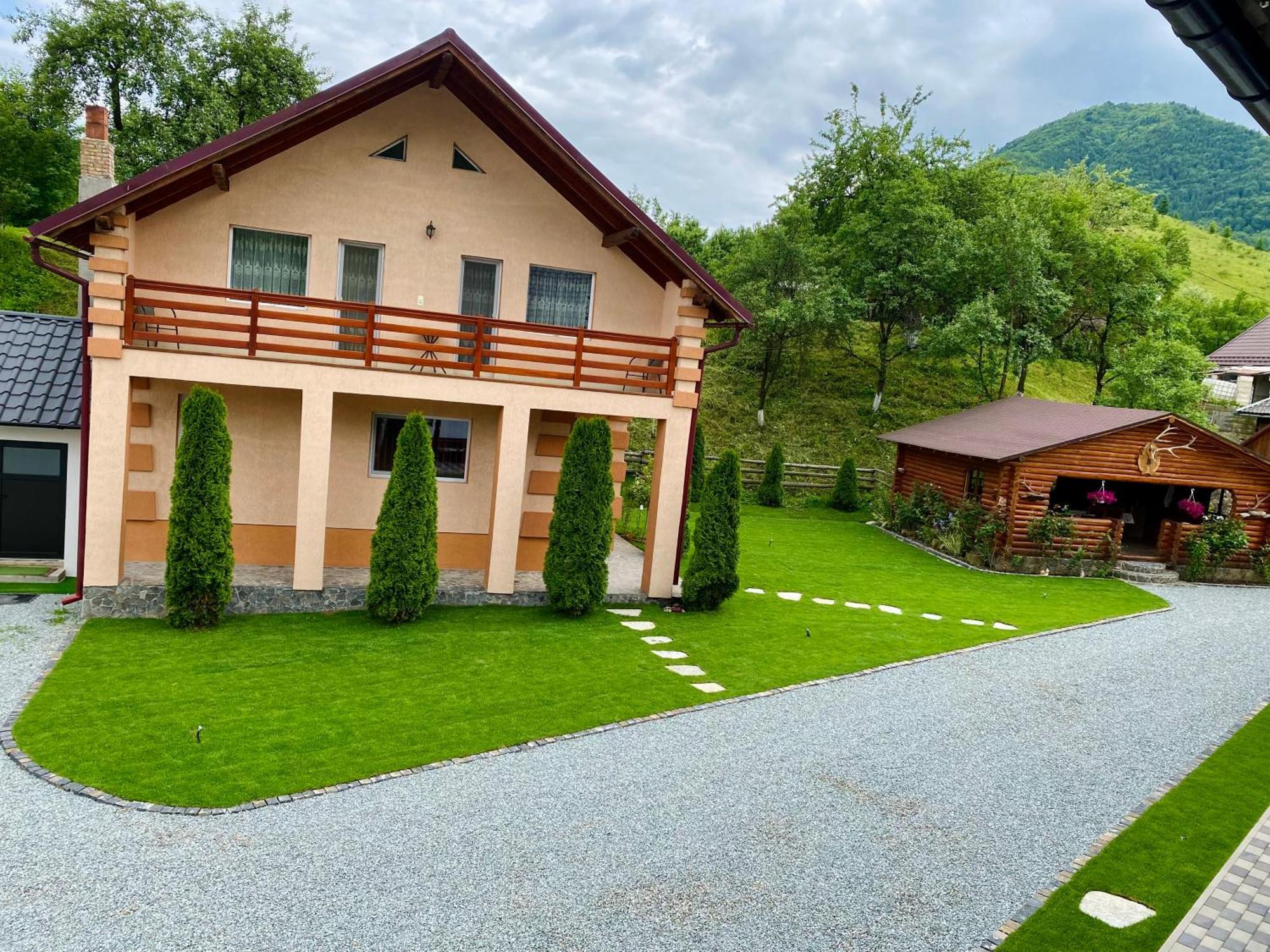 Pensiunea Suci Botiza Exterior foto
